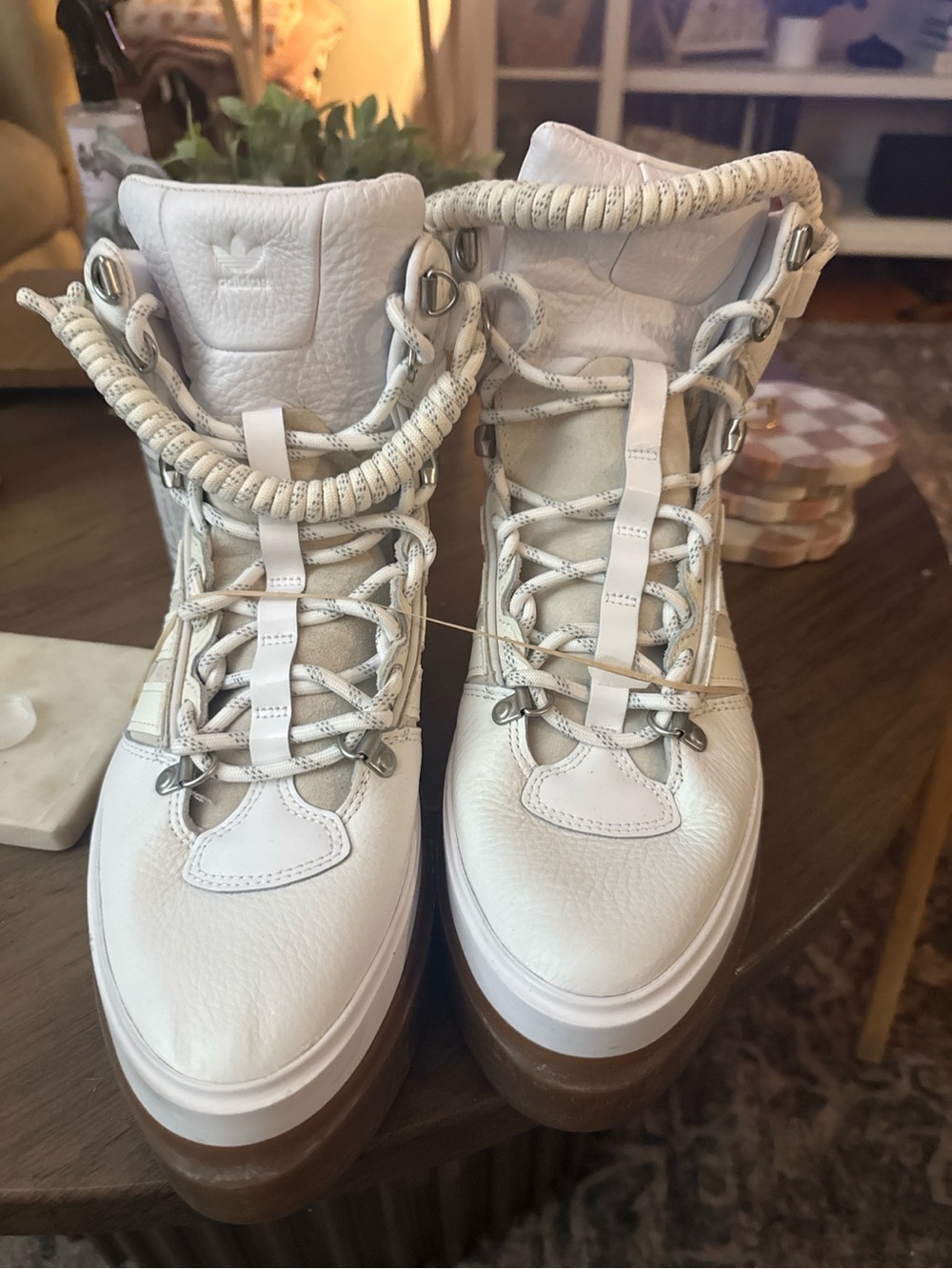 Adidas x Ivy Park White Platform Hiking Boots Sneakers Women’s Size 8.5